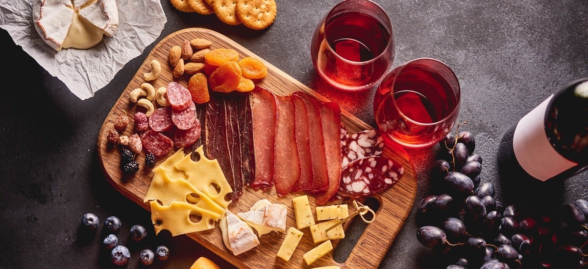 Charcuterie Board: A Guide to Creating the Perfect Appetizer Plate