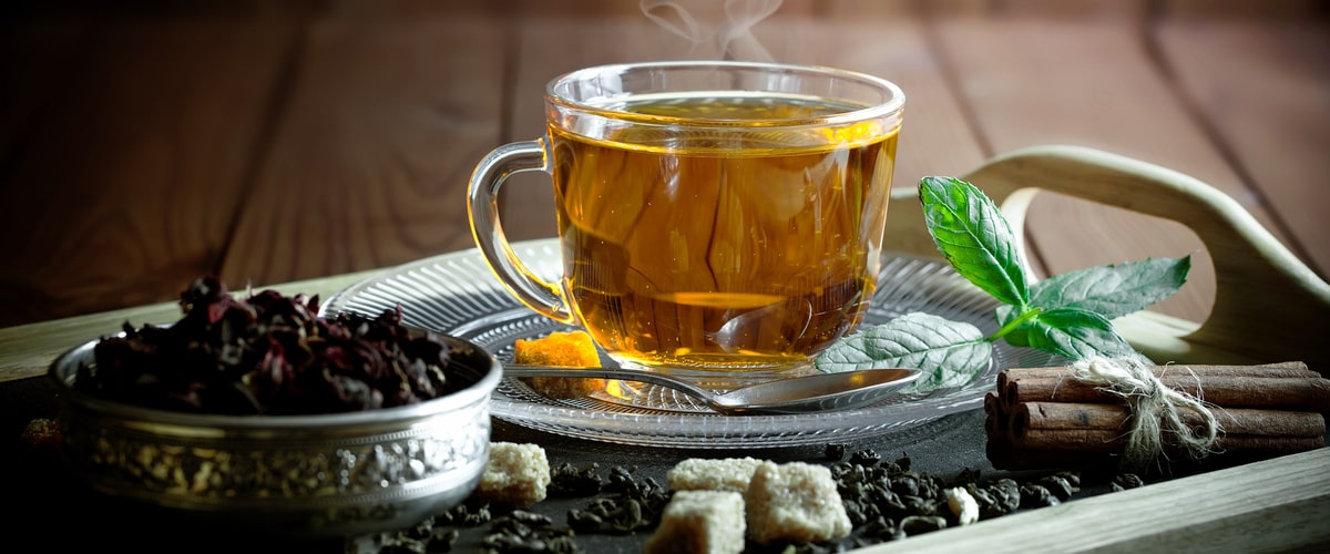Exploring the Health Benefits of Herbal Teas: A Guide to Different Varieties