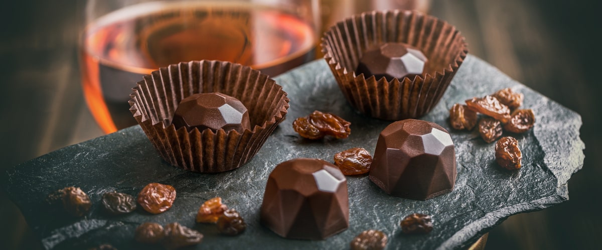 The Art of Pairing Chocolate with Wine: Tips for Making Perfect Combinations