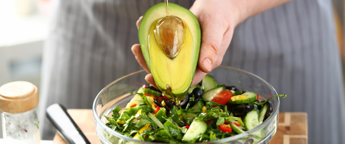 The Health Benefits of Avocado Oil: A Comprehensive Guide