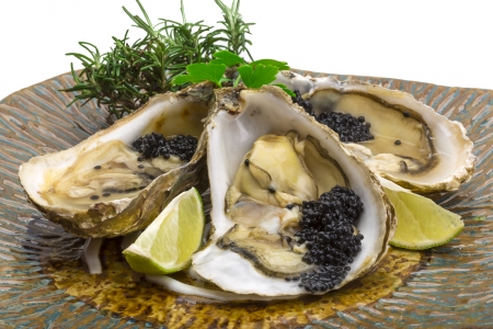 Poached Oysters with Caviar & Champagne Sauce