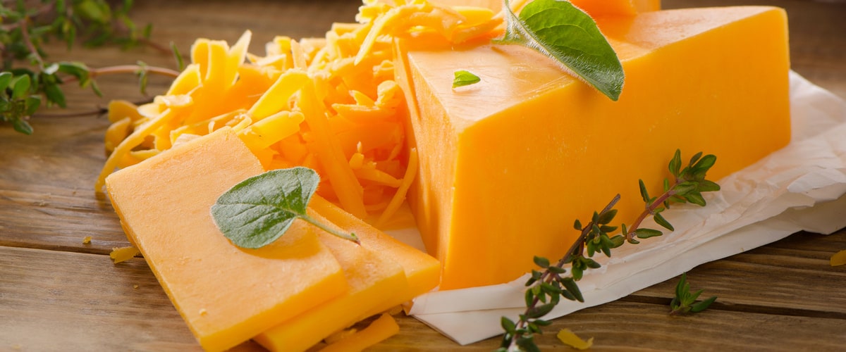 The Versatility of Cheddar Cheese: From Snacks to Gourmet Delights