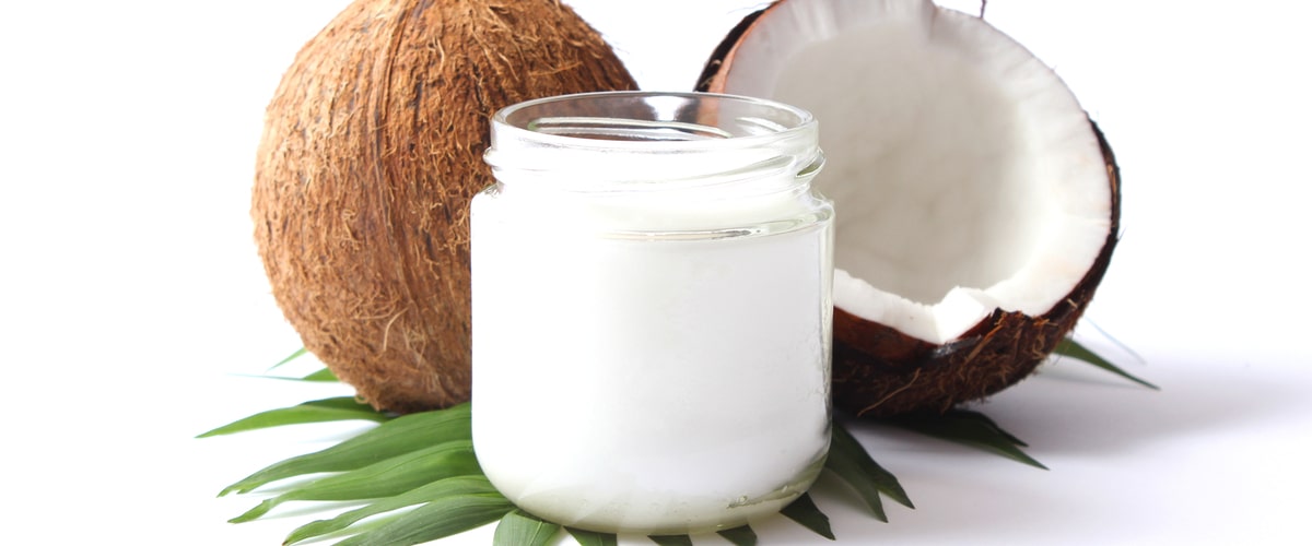 The Versatility of Coconut: Recipes and Uses for Coconut Oil, Milk, and Flour